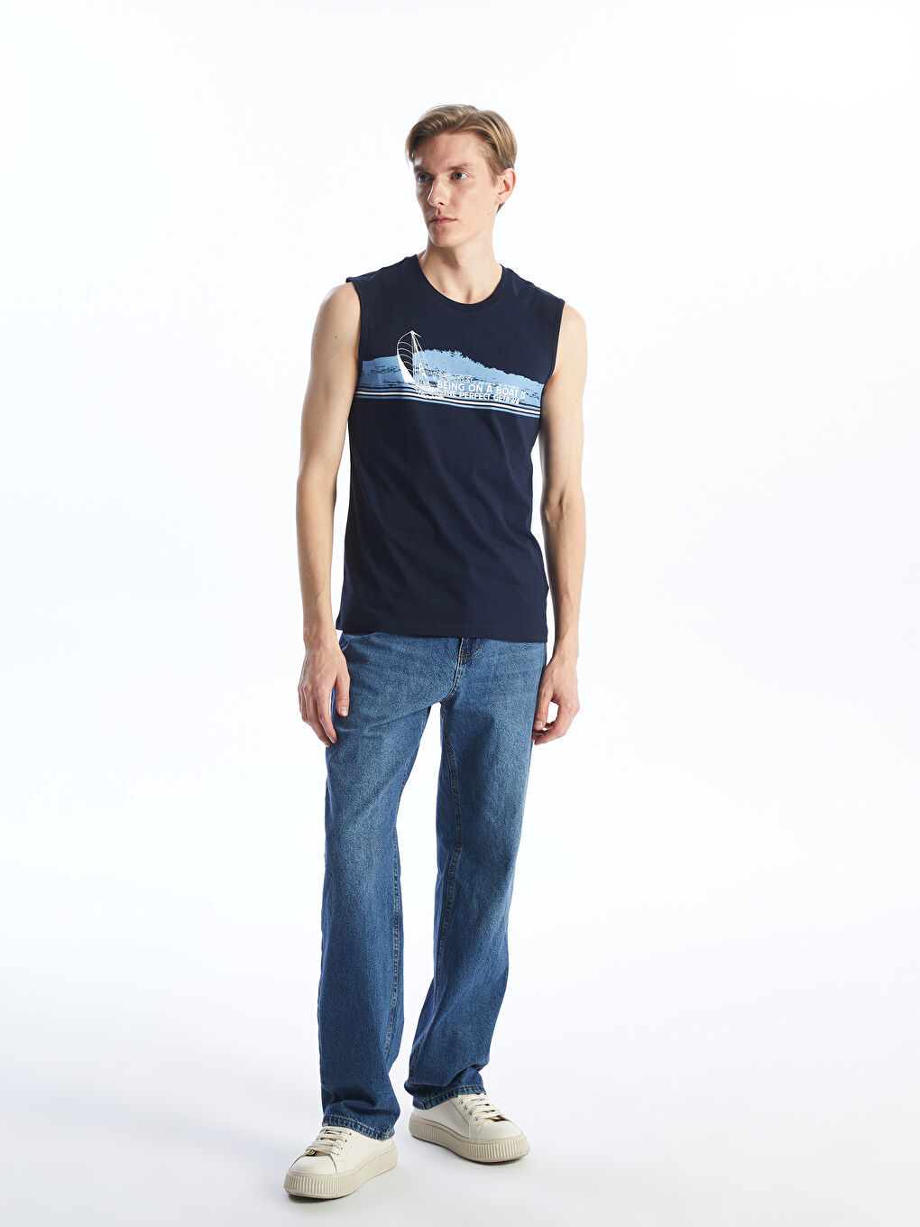 LCWAIKIKI Classic Crew Neck Printed Men's Sleeveless T-Shirt -S4BD36Z8-DWP
