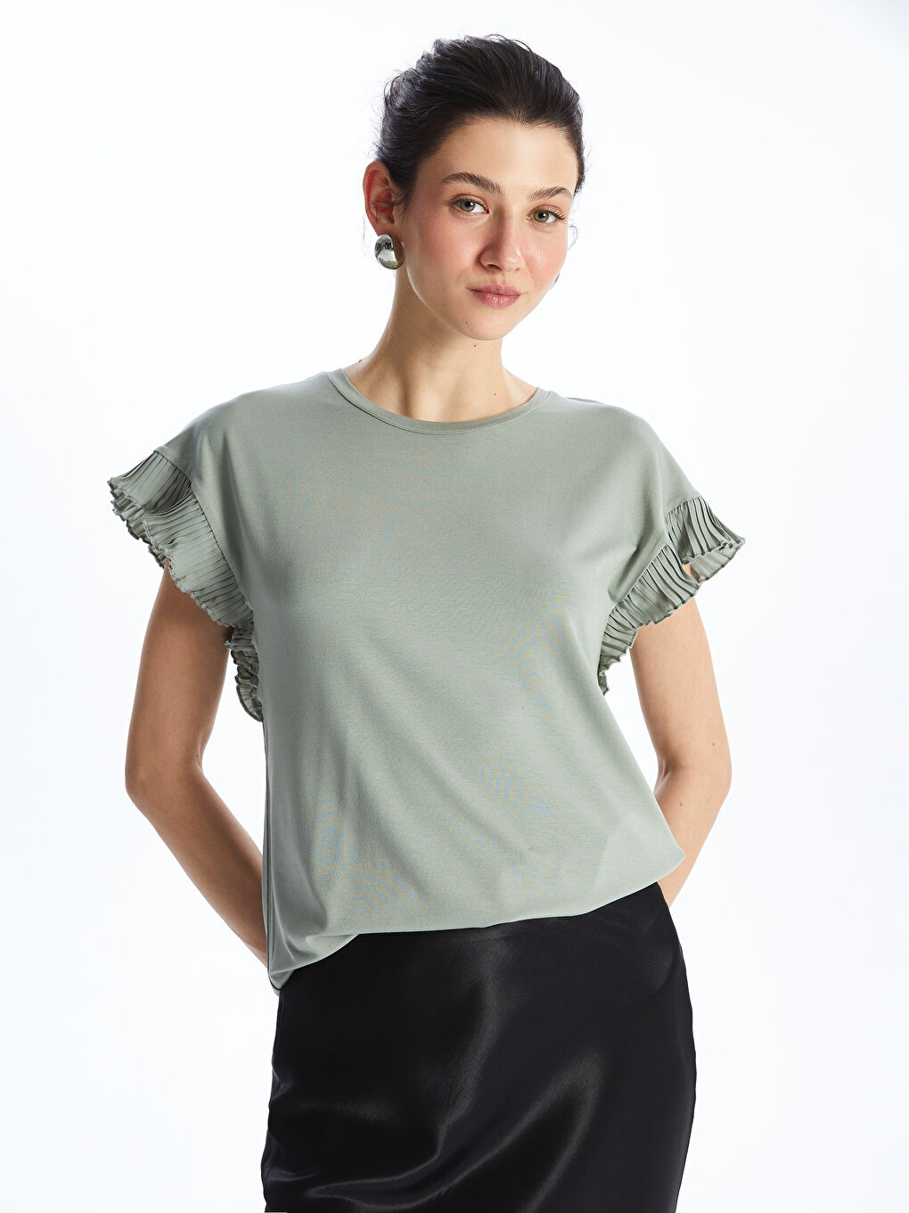 Yeşil Bisiklet Yaka Düz Kısa Kollu Kadın Tişört