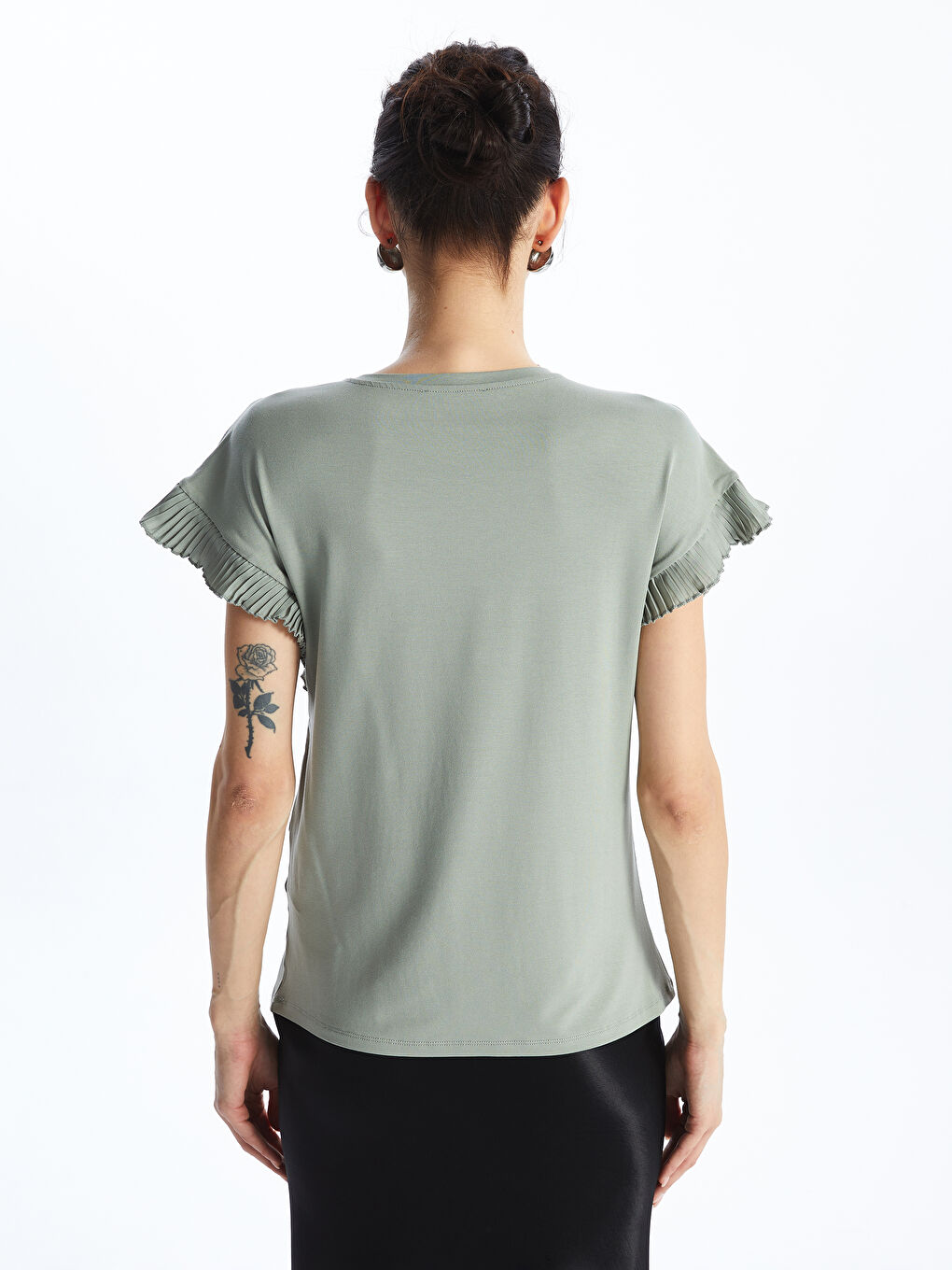 Yeşil Bisiklet Yaka Düz Kısa Kollu Kadın Tişört-4