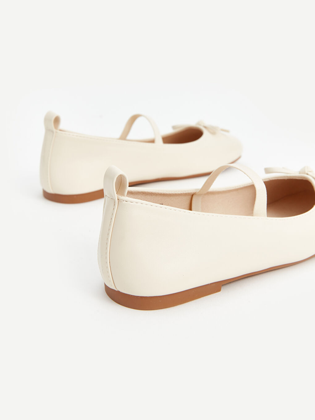 Bej Fiyonk Detaylı Kız Çocuk Babet-4