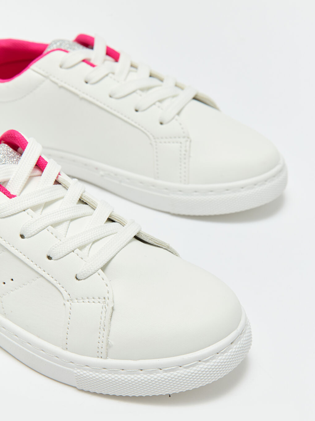 LCW STEPS Schnürsenkel-Sneaker für Mädchen -S4BJ41Z4-LQA