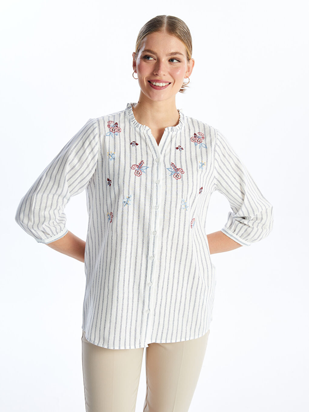 LCW Grace Kerbausschnitt Bestickte Popeline Bluse für Damen -S4BJ46Z8-LEN