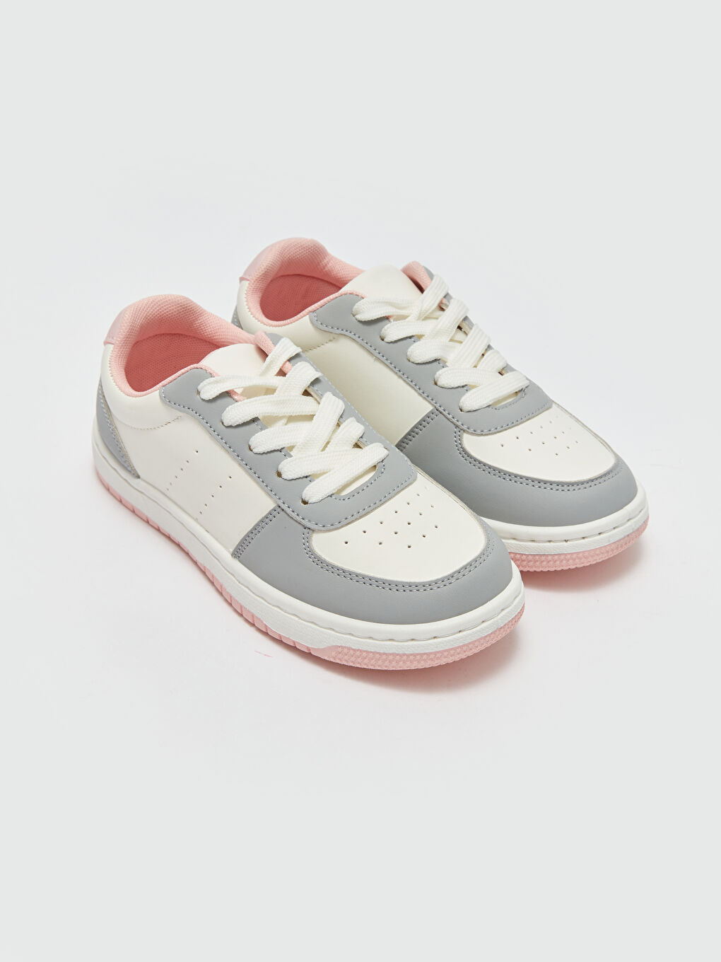 LCW STEPS Geschnürte Farbblock-Sneakers für Mädchen -S4BJ49Z4-M0T