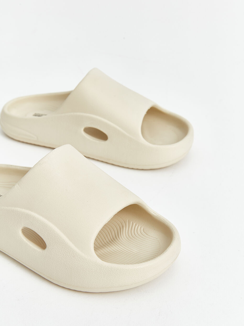 LCW STEPS Boys' Slippers -S4BJ53Z4-CR8
