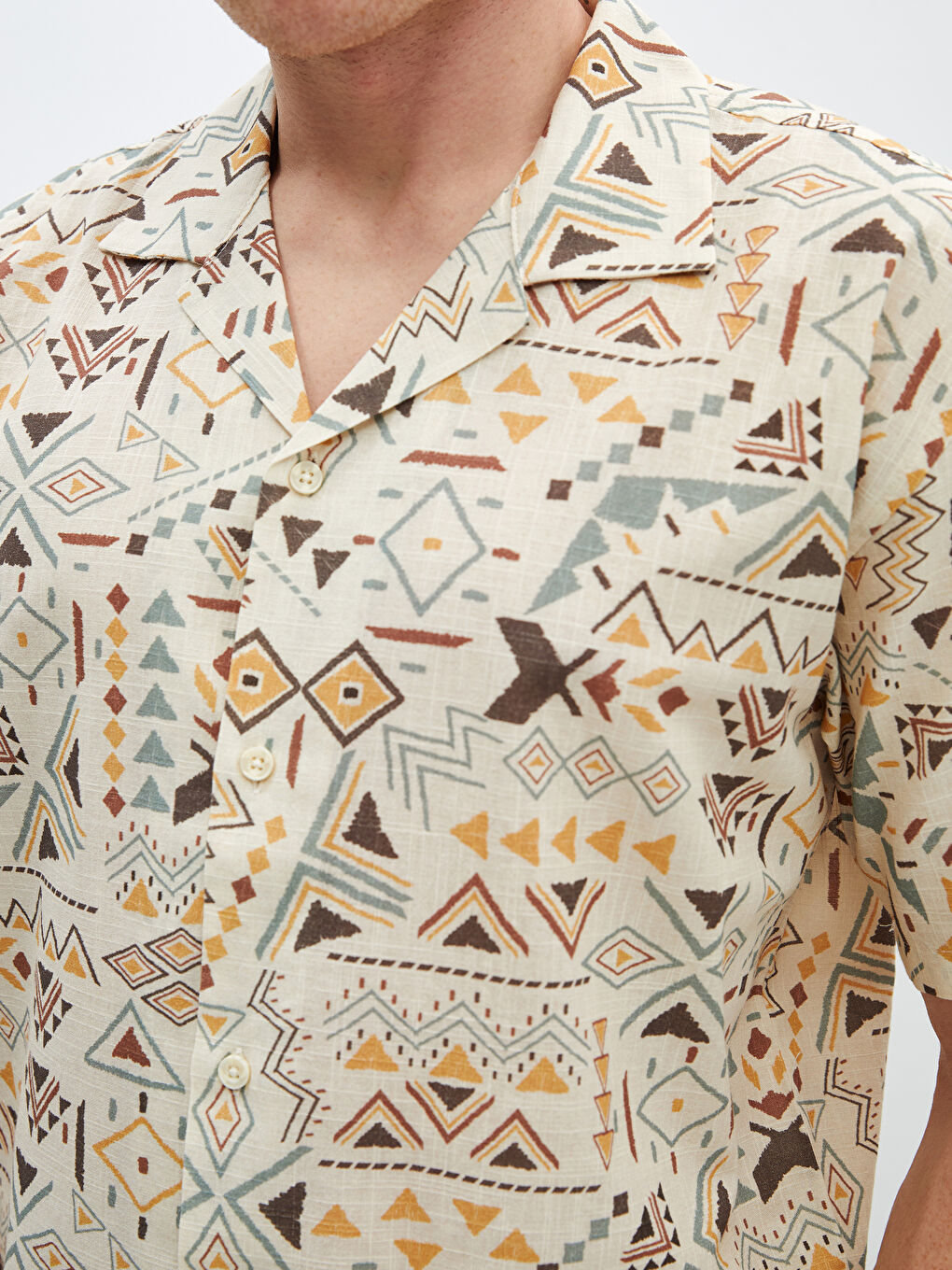 Karışık Regular Fit Kısa Kollu Desenli Erkek Gömlek-3