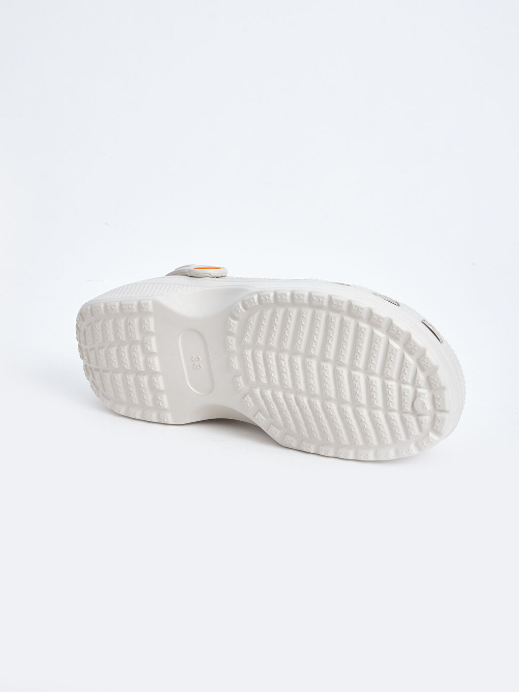 Perforated Boy's Beach Sandals. -S4BL99Z4-CR8