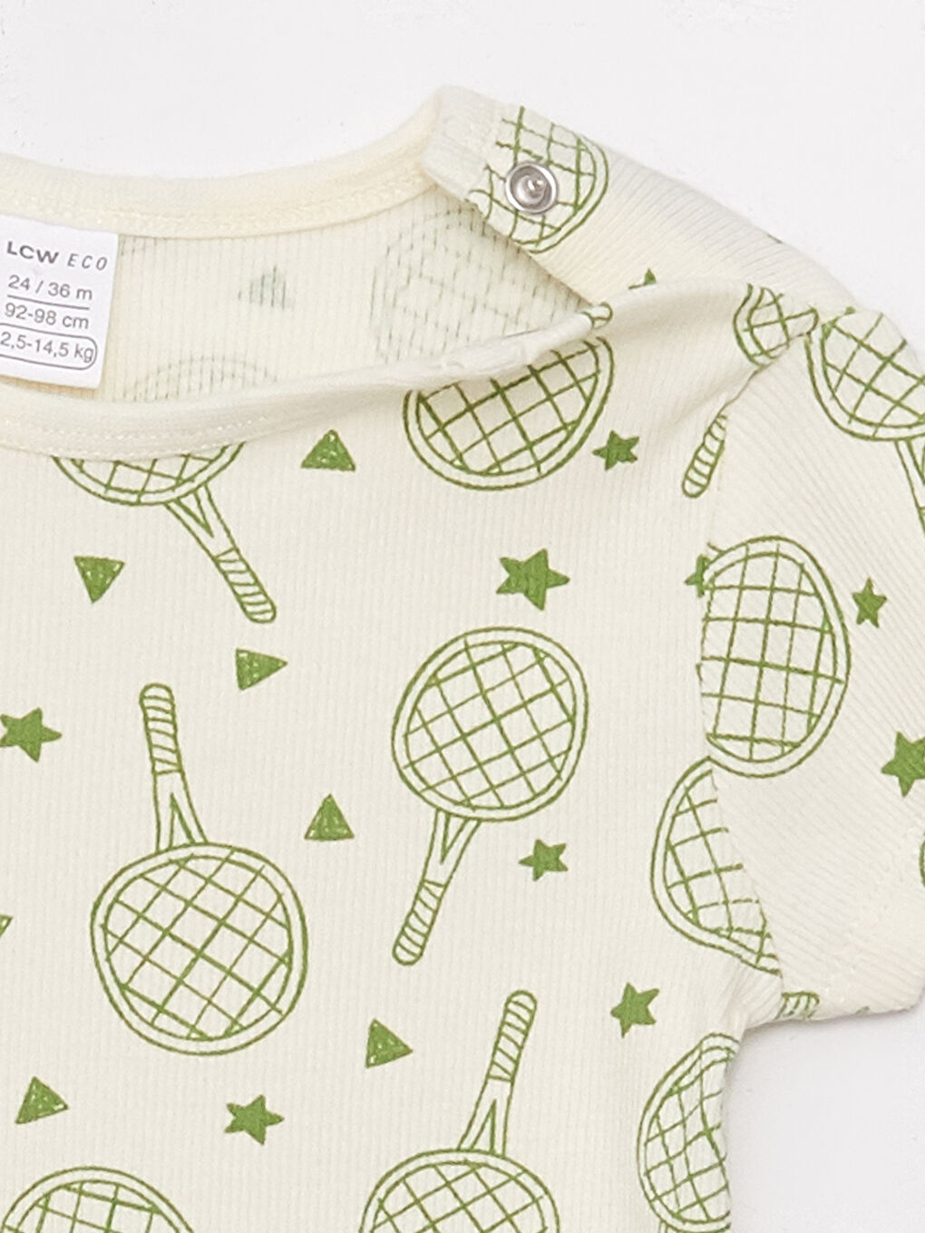 بدلة جسم ولاد صغير مطبوعة بكول مدور مع كباسات-1