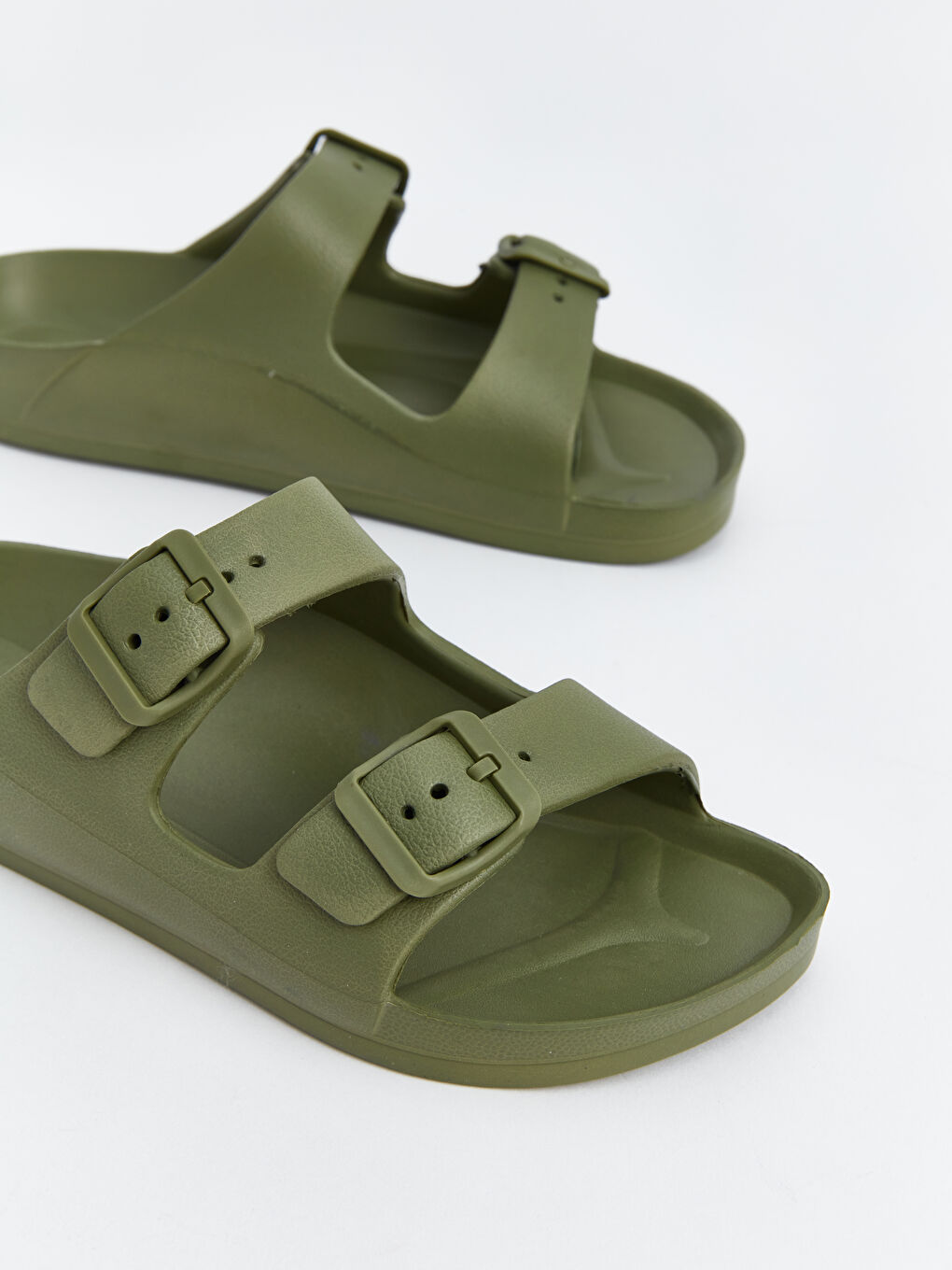 LC Waikiki Buckle Detailed Double Strap Boys' Slipper -S4BM19Z4-YAG