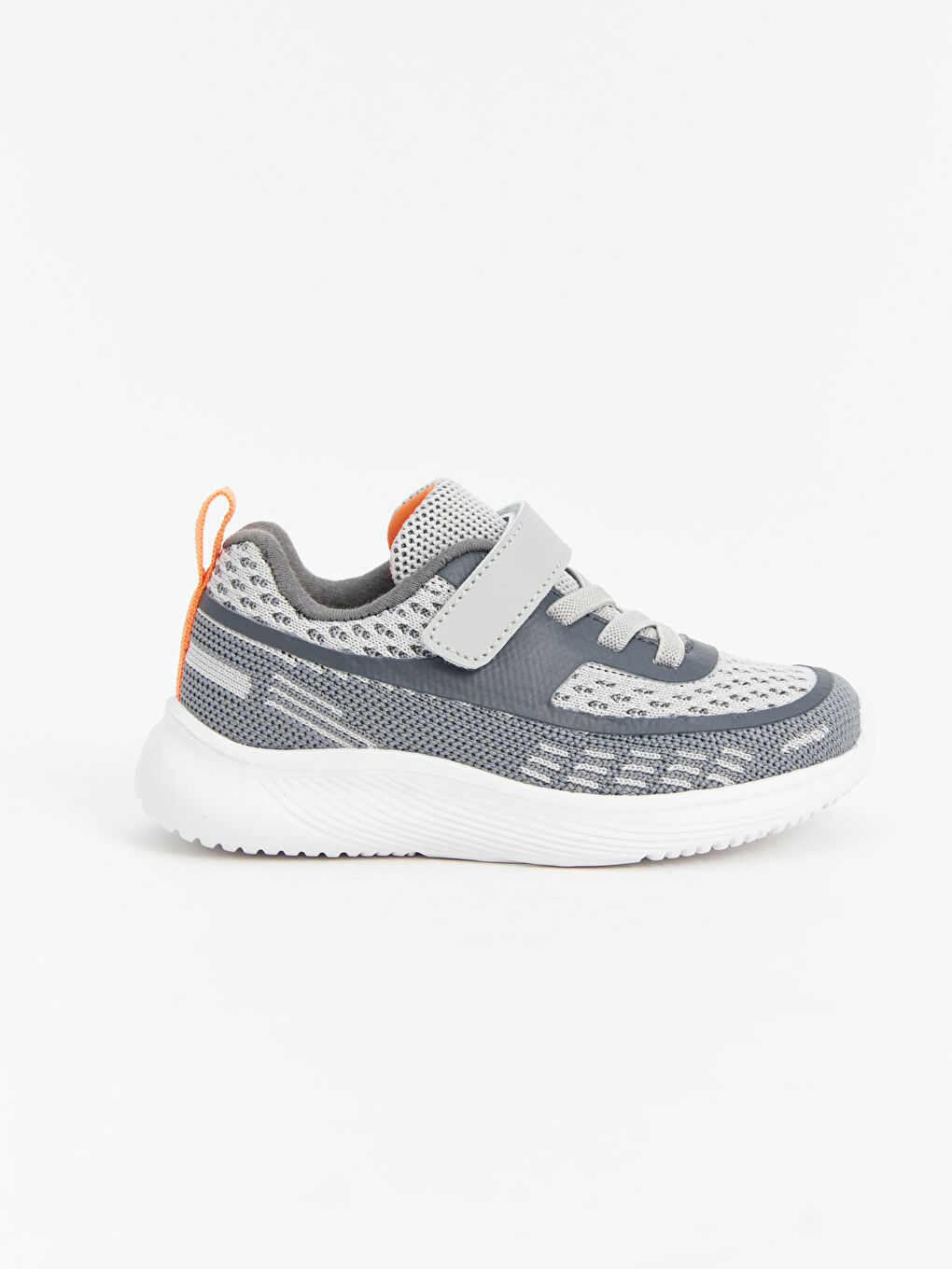 LCW STEPS Bağcık ve Cırt Cırtlı Erkek Bebek Spor Ayakkabı -S4BM47Z1-Y0B