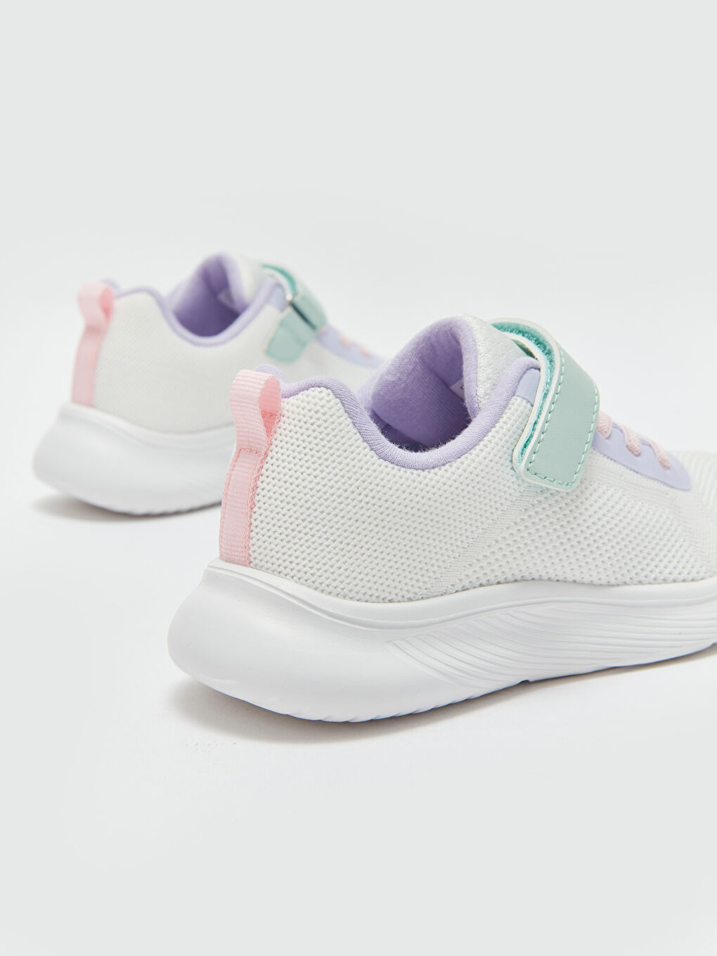 LC Waikiki Dečje sportske patike sa detaljima od mreže -S4BM91Z4-J5E