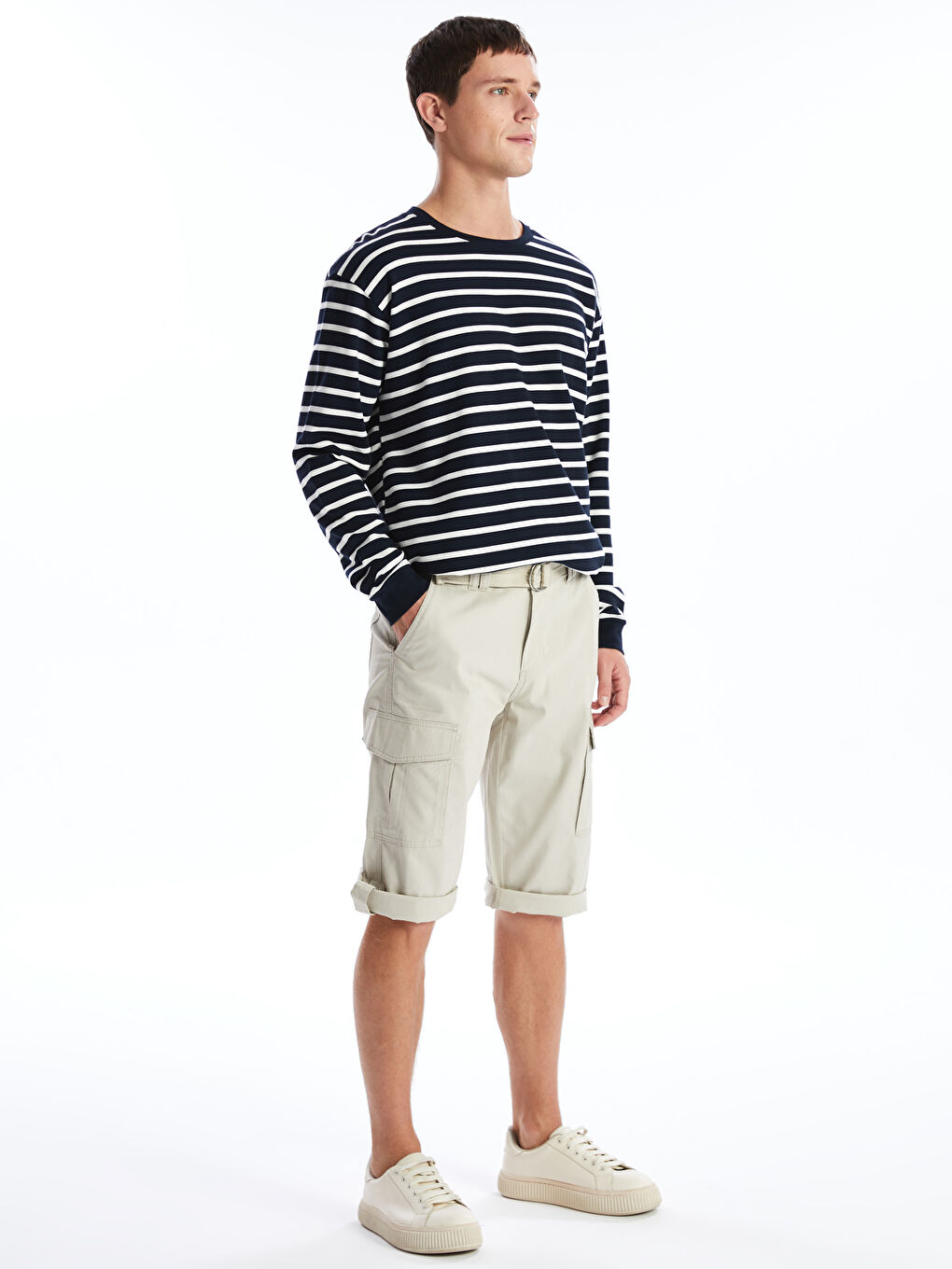 Bej Standart Kalıp Erkek Roller Şort-1