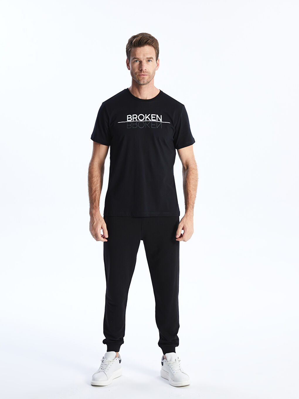 Siyah Bisiklet Yaka Kısa Kollu Baskılı Penye Erkek Tişört-2
