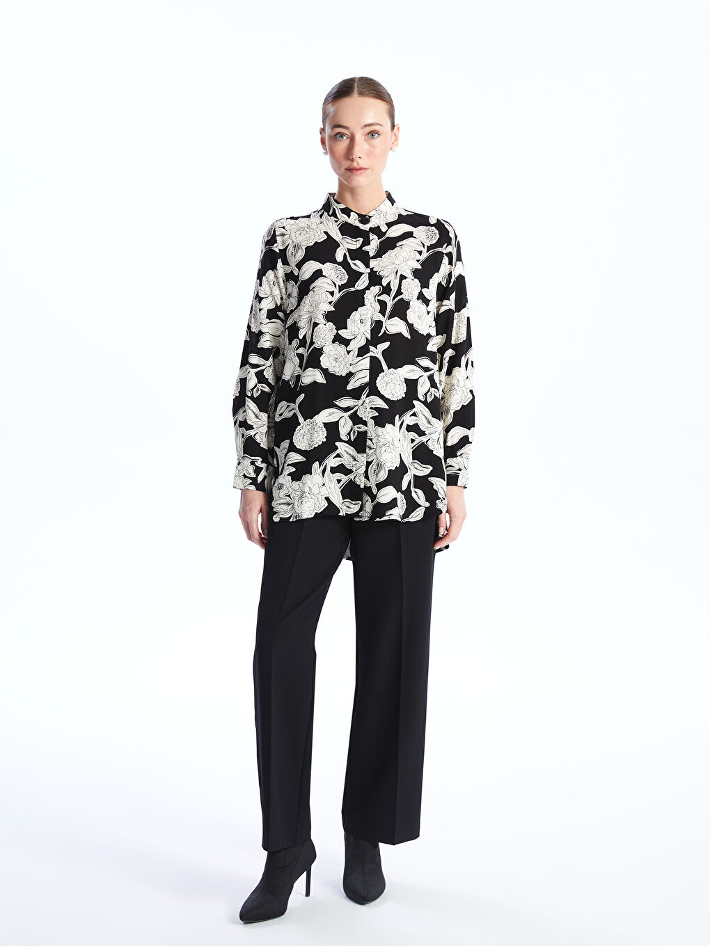 Bej Hakim Yaka Desenli Kadın Gömlek Tunik-2