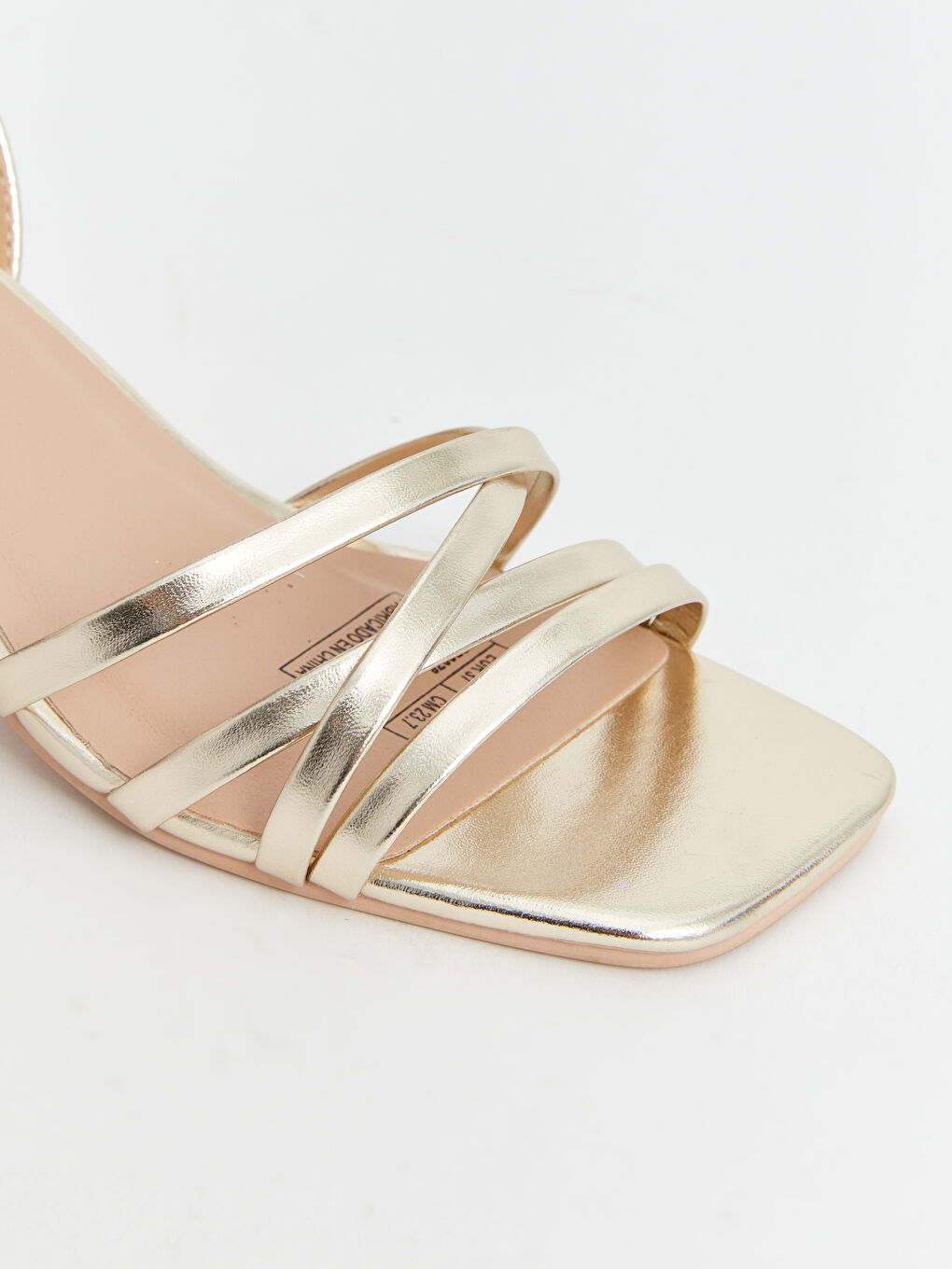 Әйелдерге арналған бір баулы тобықтағы ілмекті биік өкшелі аяқ киім-2