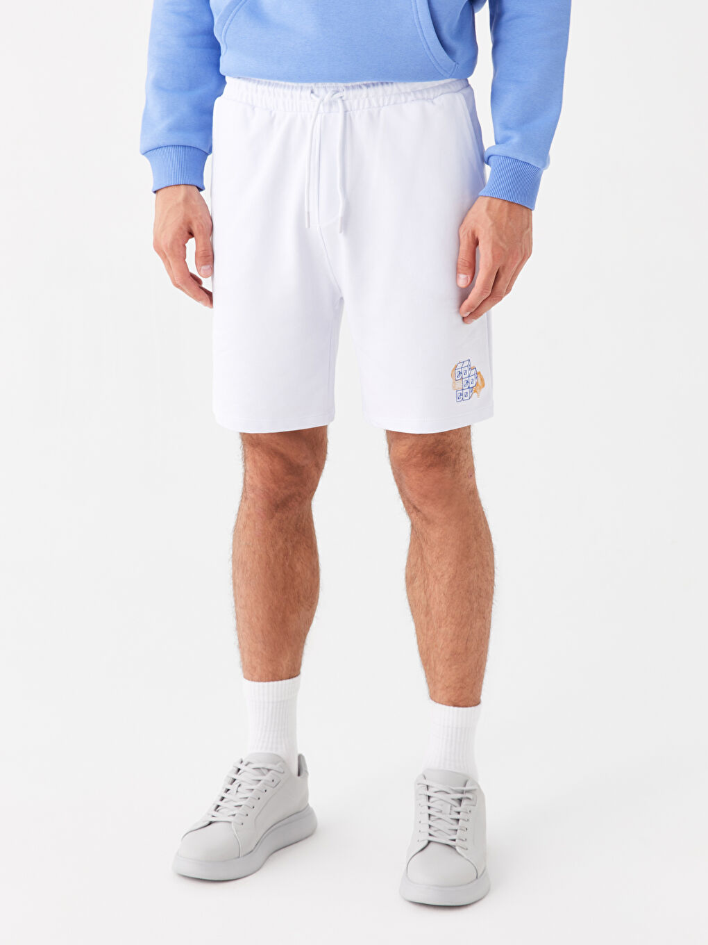 Beyaz Slim Fit Beli Lastikli Erkek Şort-3