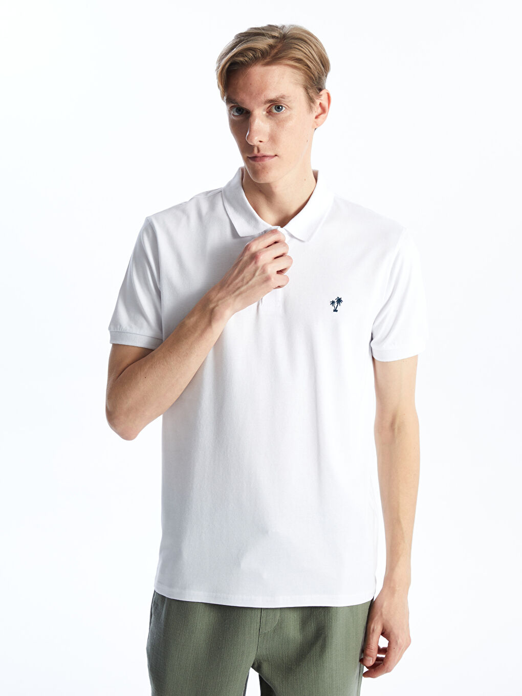 Beyaz Polo Yaka Kısa Kollu Pike Erkek Tişört