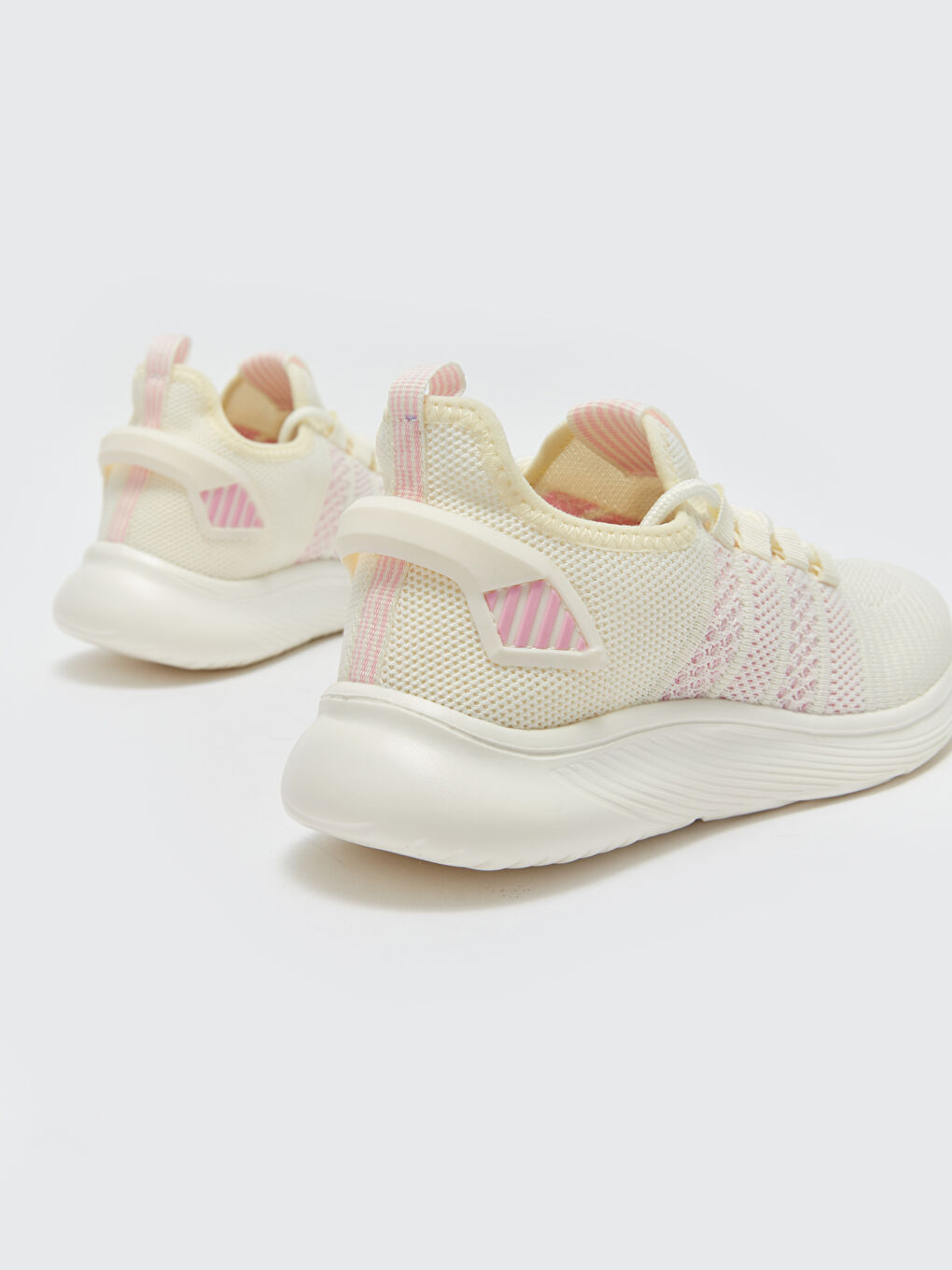 LCW STEPS Sportschuhe für Mädchen mit Mesh-Detail -S4CC73Z4-EEW