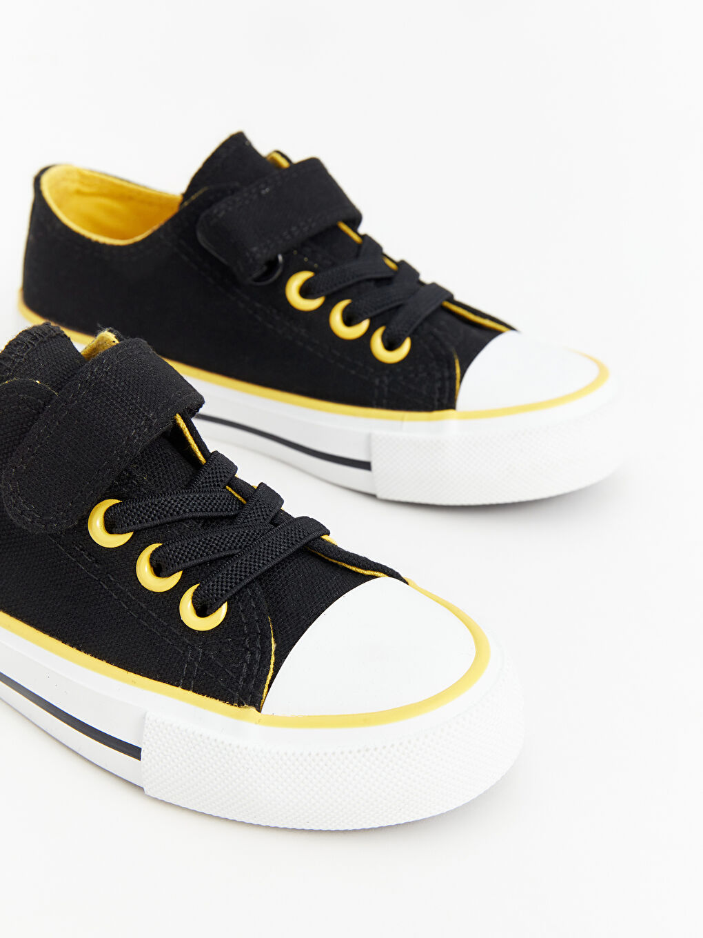 LCW STEPS Batman Bedruckte Sneaker für Jungen -S4CE90Z4-HUC