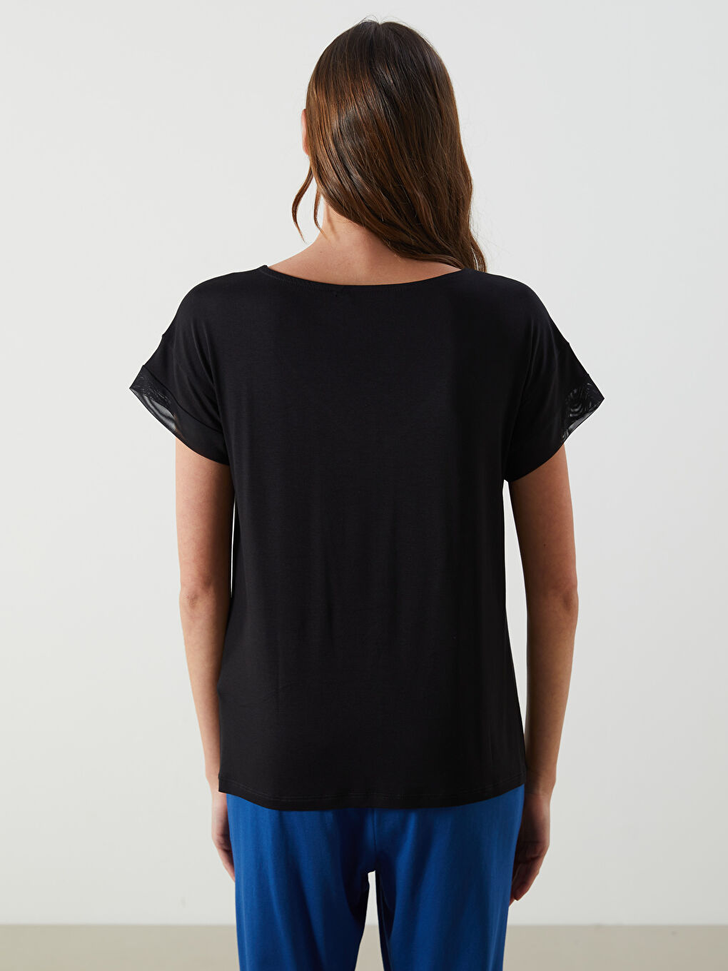 Siyah V Yaka Kadın Pijama Üstü-3