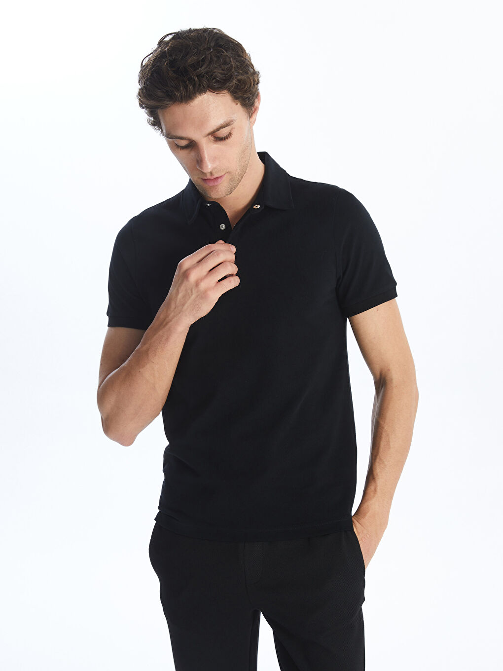 Siyah Polo Yaka Kısa Kollu Pike Erkek Tişört