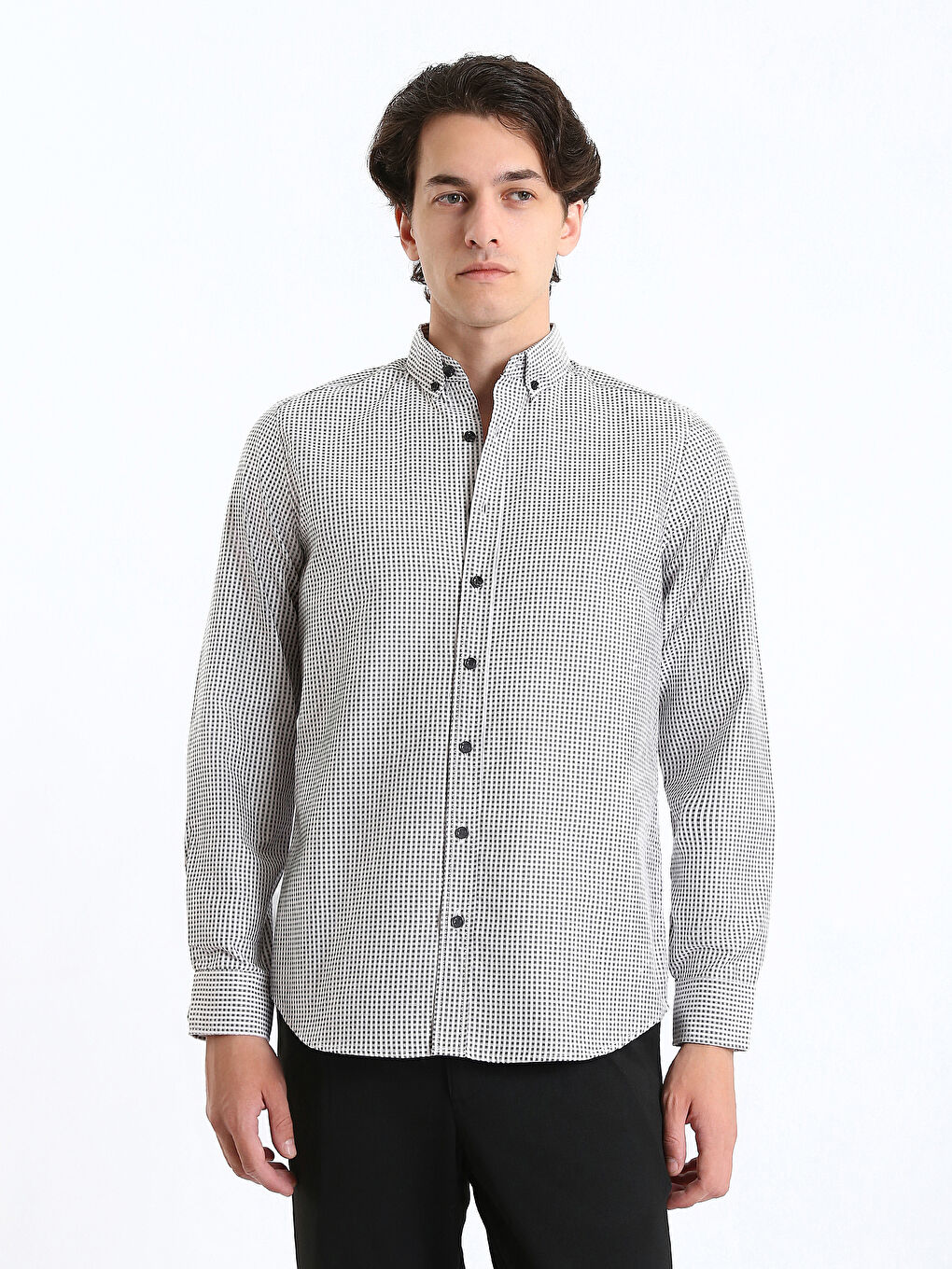 LCWAIKIKI Formal Muška košulja standardnog kroja, dugih rukava, karirana, od gabardina -S4CK28Z8-SZ3