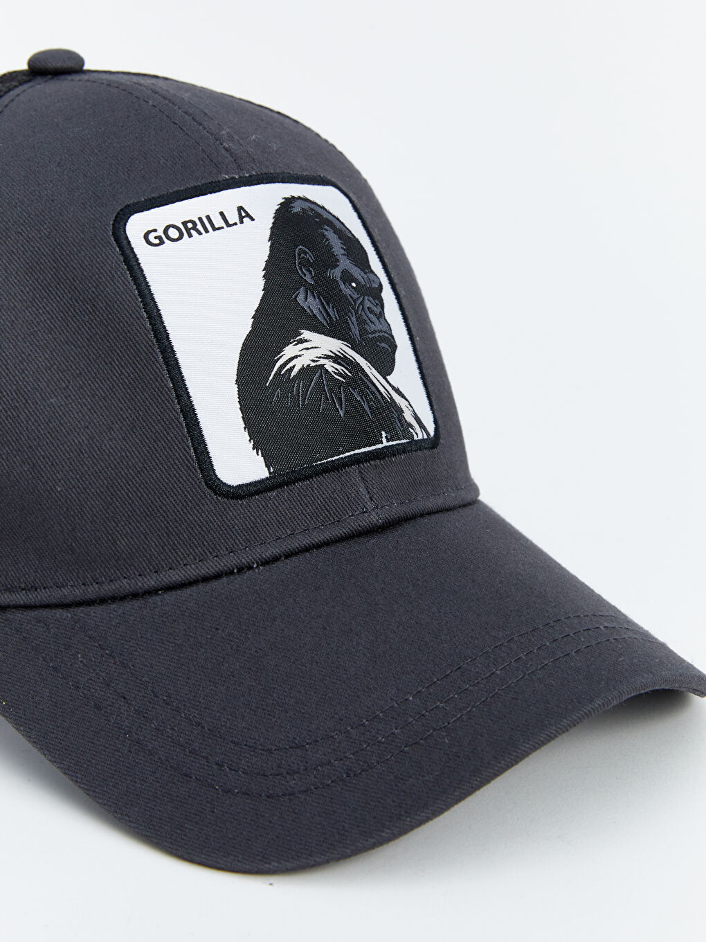 Кепка мужская с вышивкой -2