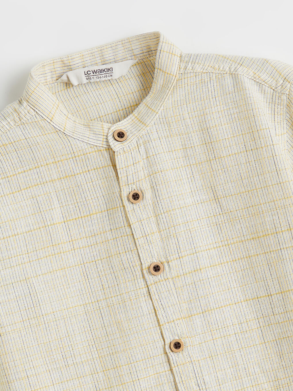 کراس به‌ قۆڵ كورت و یه‌خه‌ی بابا بۆ کوڕان-1