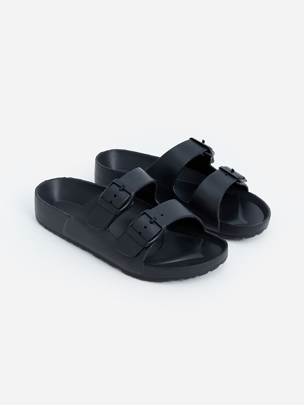 ორმაგი თასმიანი ქალის ჩუსტები