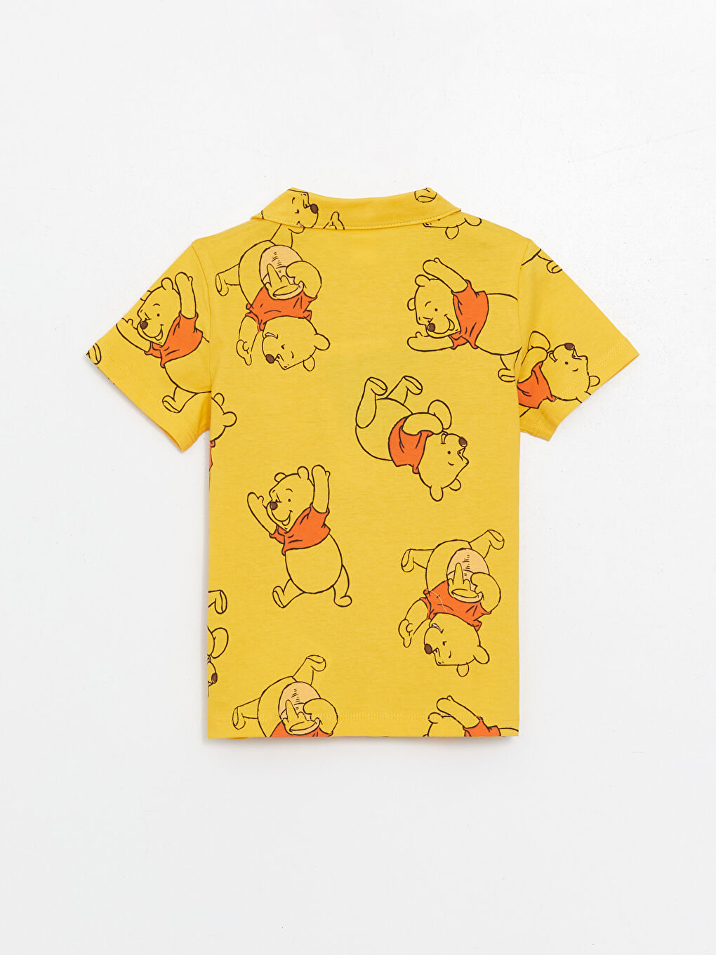 LCW baby Sarı Baskılı Polo Yaka Kısa Kollu Winnie the Pooh Baskılı Erkek Bebek Pijama Takımı - 2