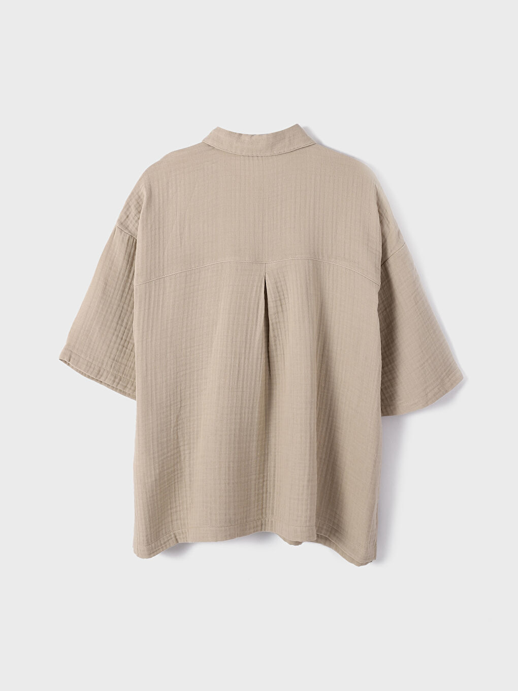 Jednostavna ženska košulja kratkih rukava sa džepom i prednjim kopčanjem na dugmad-3