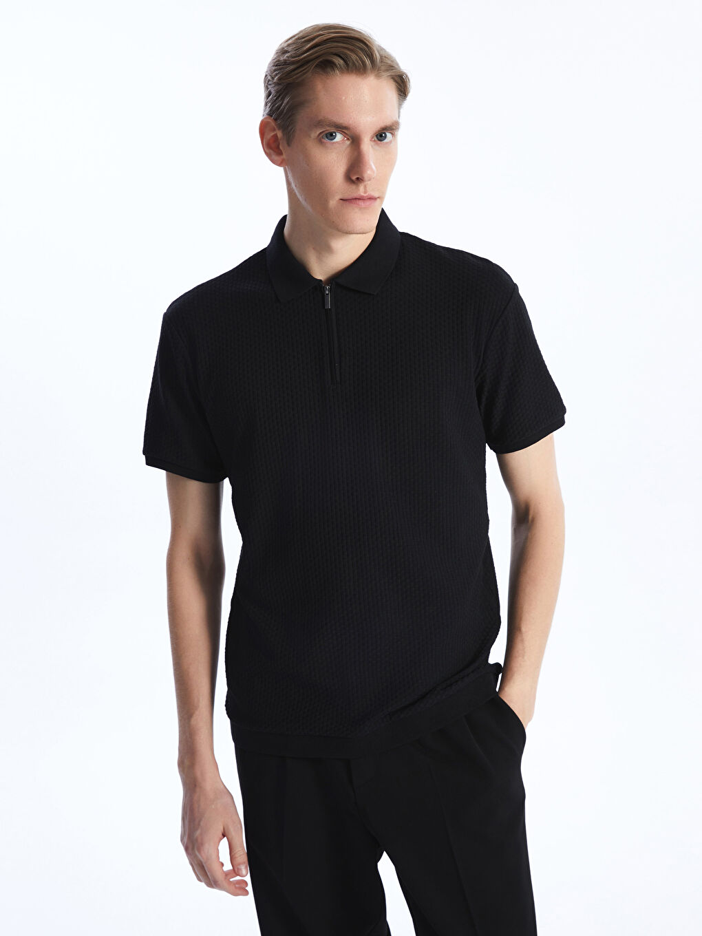 Siyah Polo Yaka Kısa Kollu Erkek Tişört