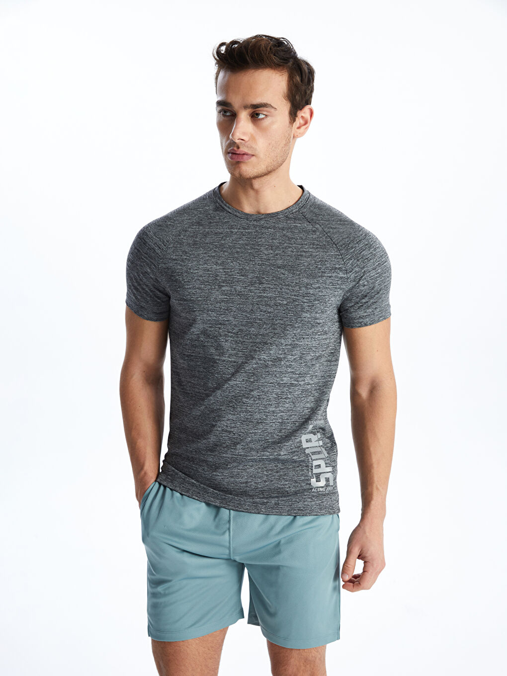 Gri Bisiklet Yaka Kısa Kollu Erkek Spor Tişört