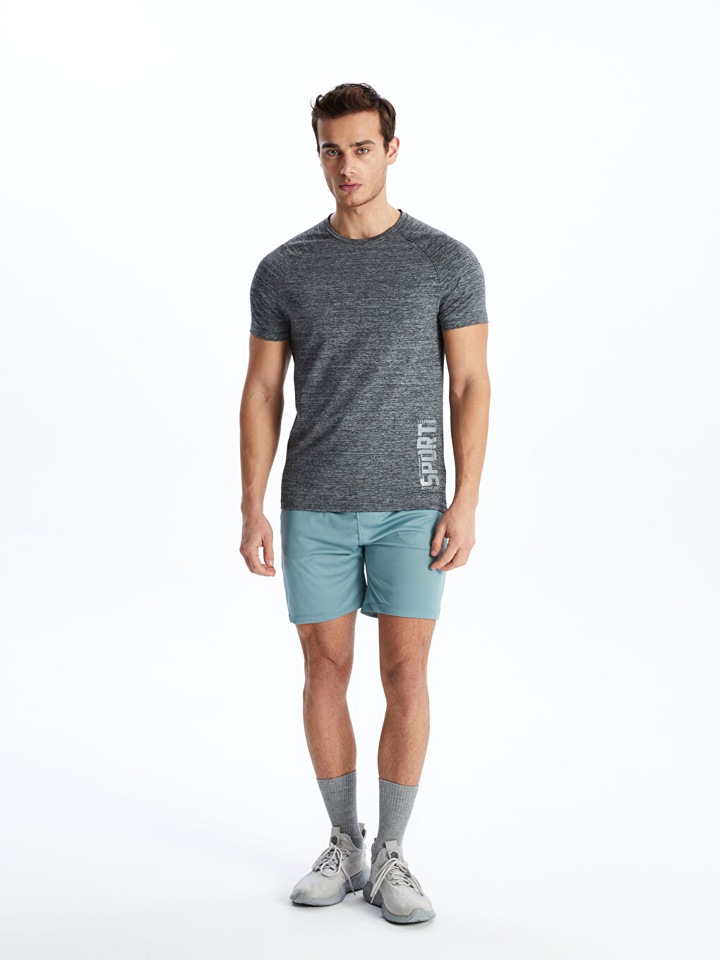 Gri Bisiklet Yaka Kısa Kollu Erkek Spor Tişört-1