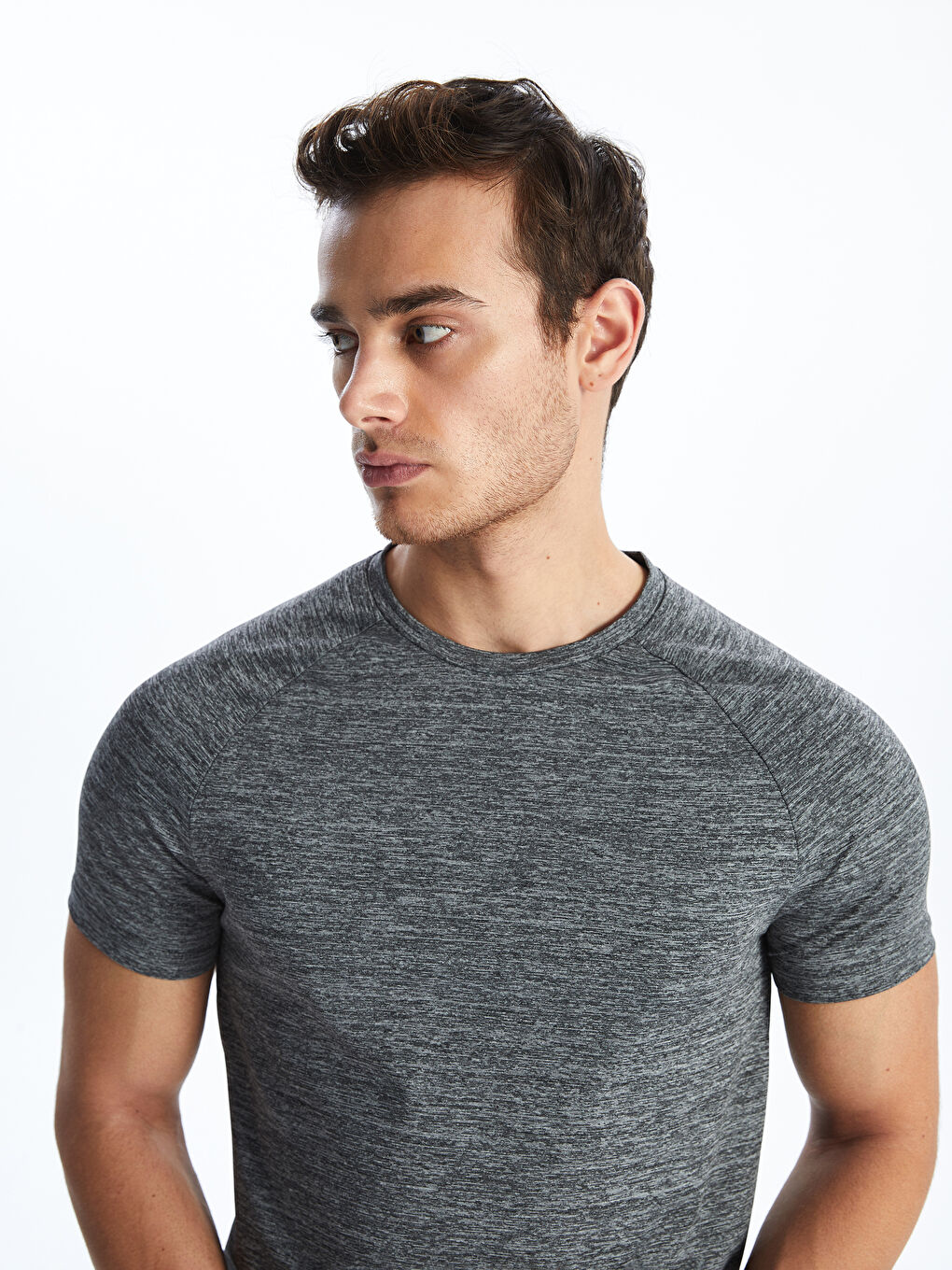 Gri Bisiklet Yaka Kısa Kollu Erkek Spor Tişört-2