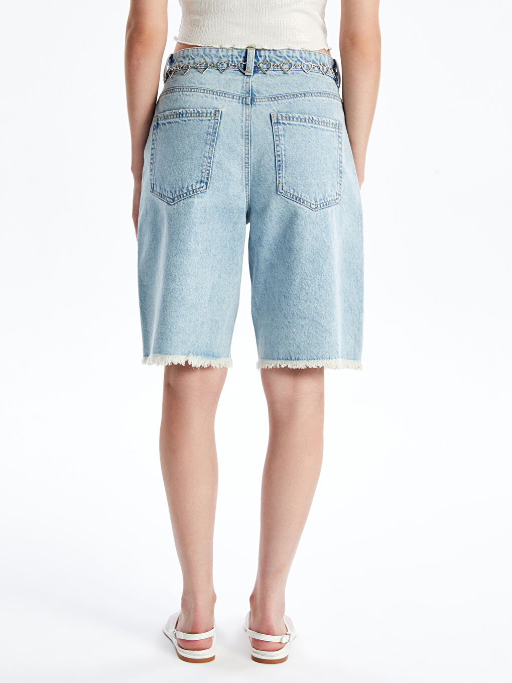 Джинсовые Шорты Бермуды Женские С Рваными Деталями-4