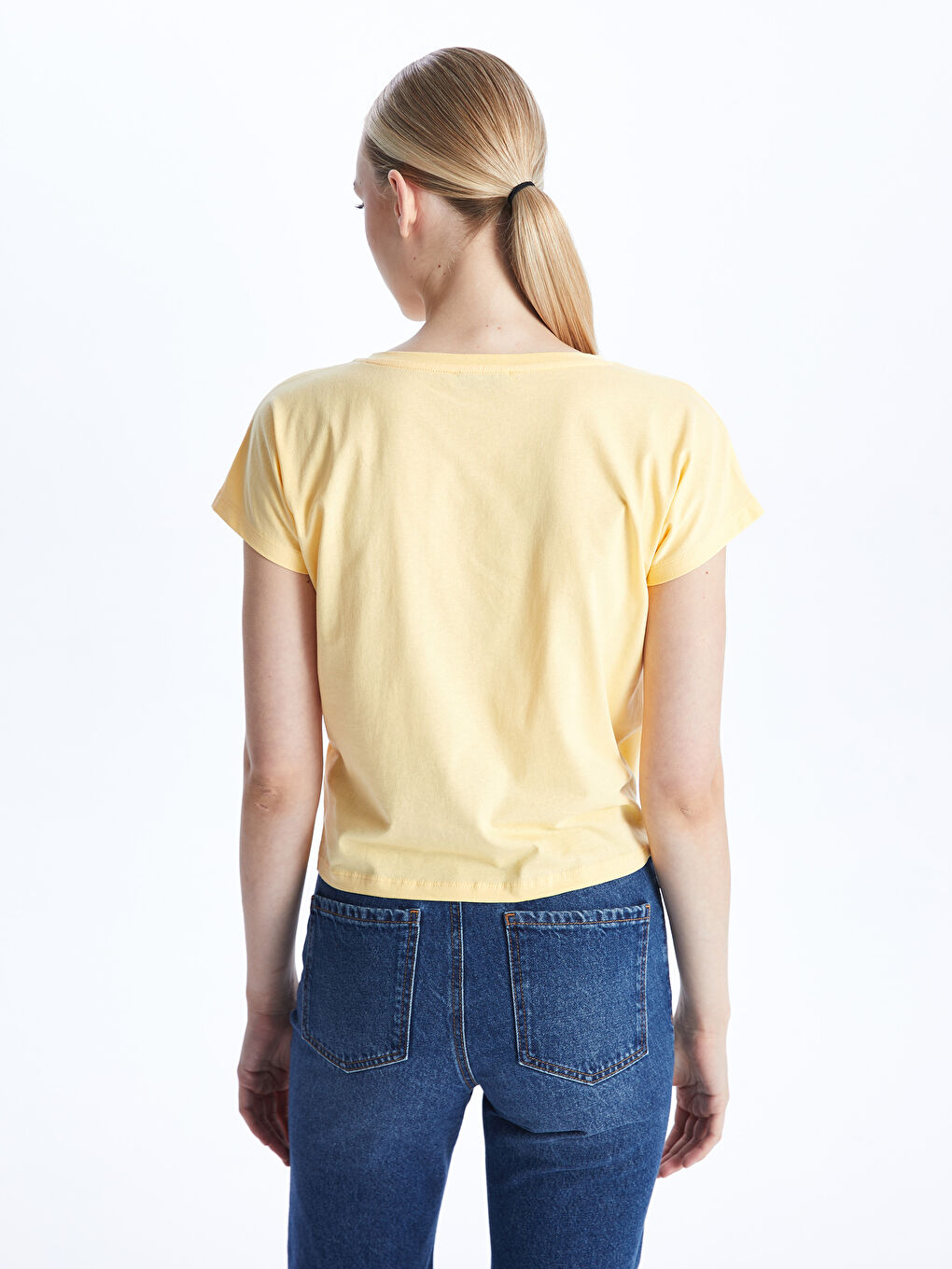 Sarı Bisiklet Yaka Düz Kısa Kollu Kadın Tişört-4