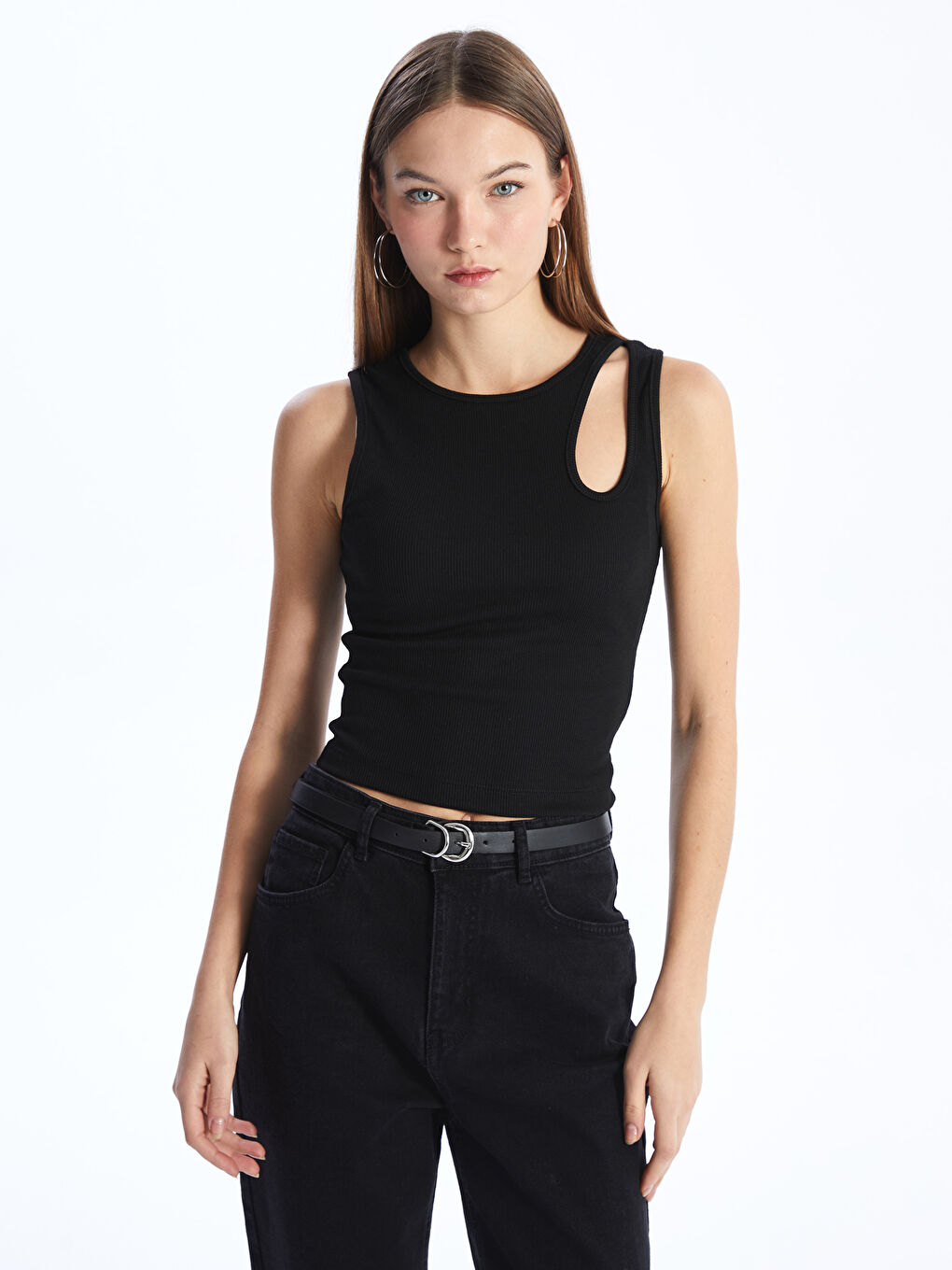 Siyah Bisiklet Yaka Düz Crop Kadın Atlet-1