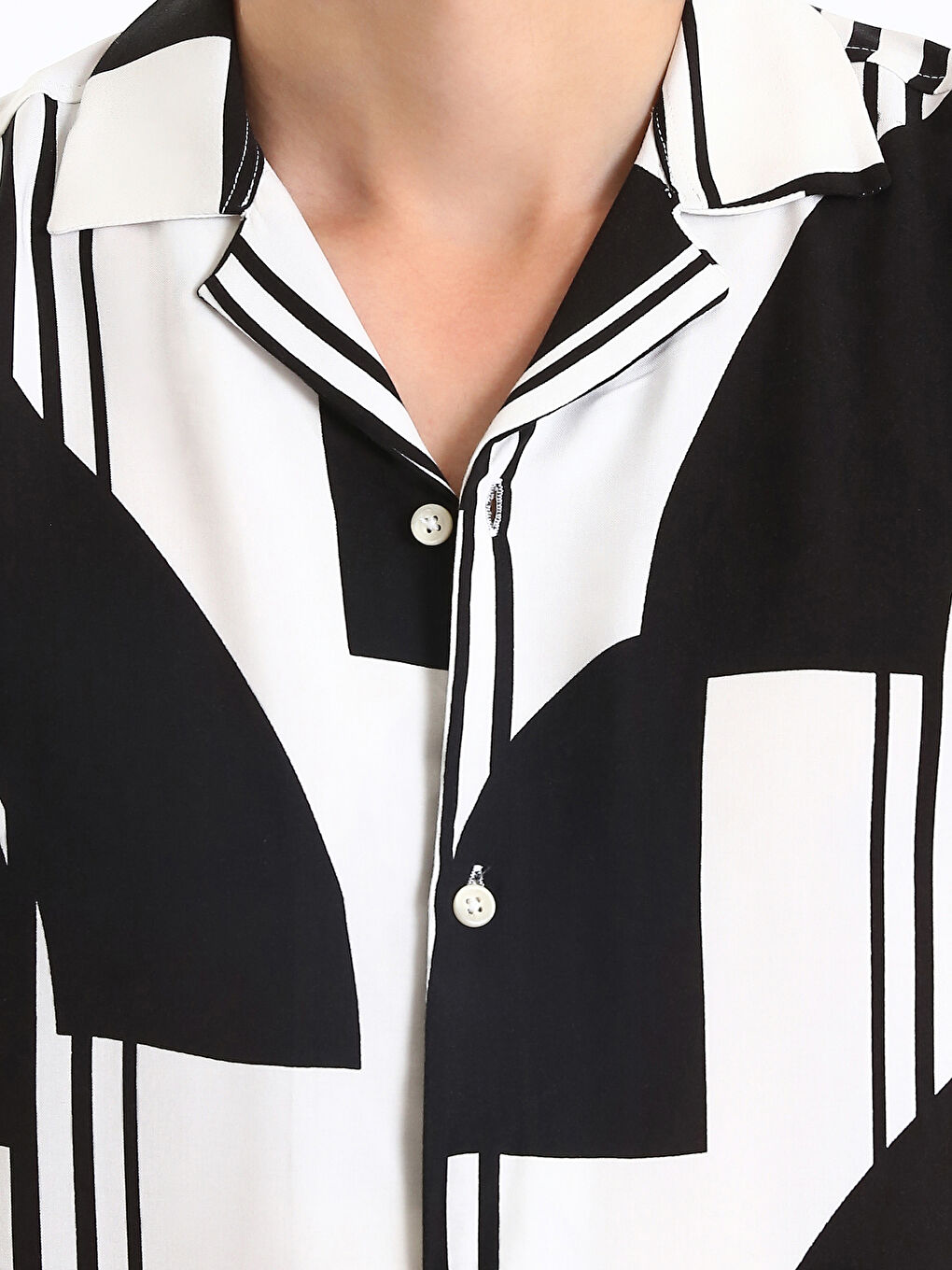 Regular Fit Short Sleeve Men's Shirt-4
