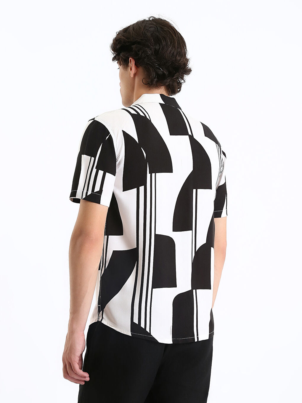 Regular Fit Short Sleeve Men's Shirt-8