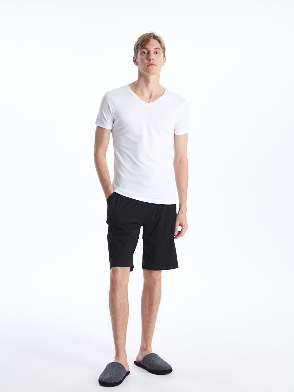 Beyaz V Yaka Kısa Kollu Erkek Atlet-2