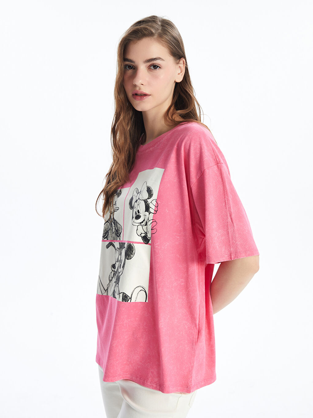 Tricou Supradimensionat pentru Femei cu Guler Rotund, Imprimat Mickey și Prietenii Lui, Mânecă Scurtă-1