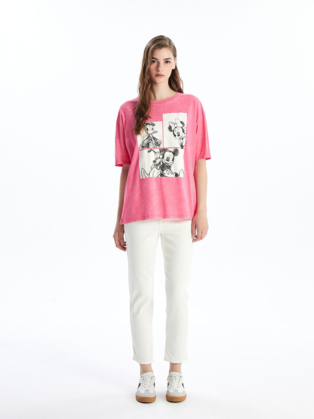 Tricou Supradimensionat pentru Femei cu Guler Rotund, Imprimat Mickey și Prietenii Lui, Mânecă Scurtă-2