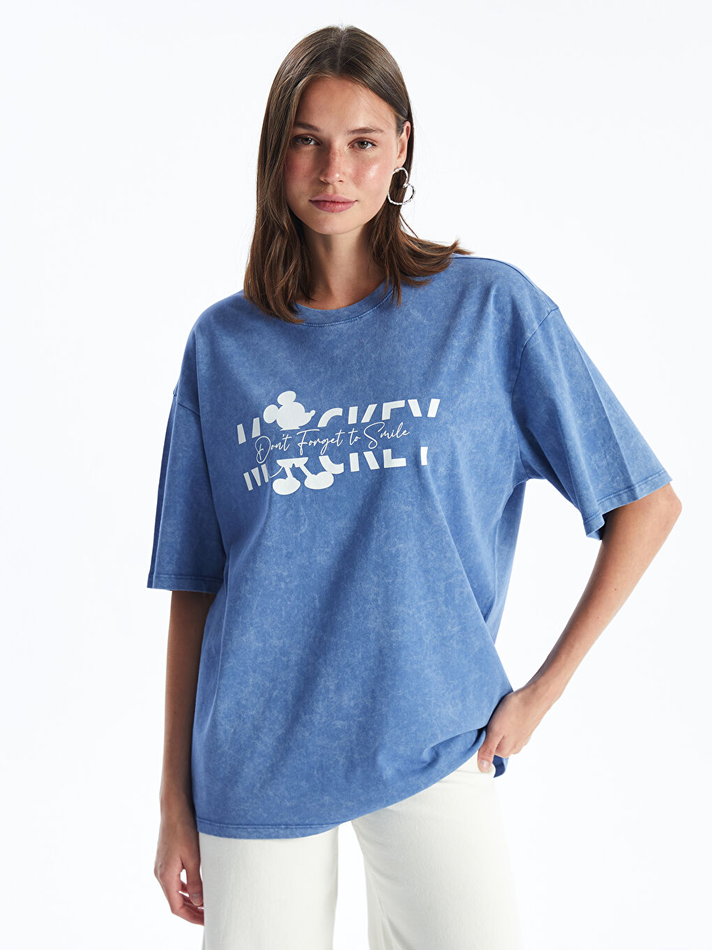 LC Waikiki Crew Neck Mickey Mouse Printed Short Sleeve Oversize Women's T-Shirt -S4DO56Z8-466