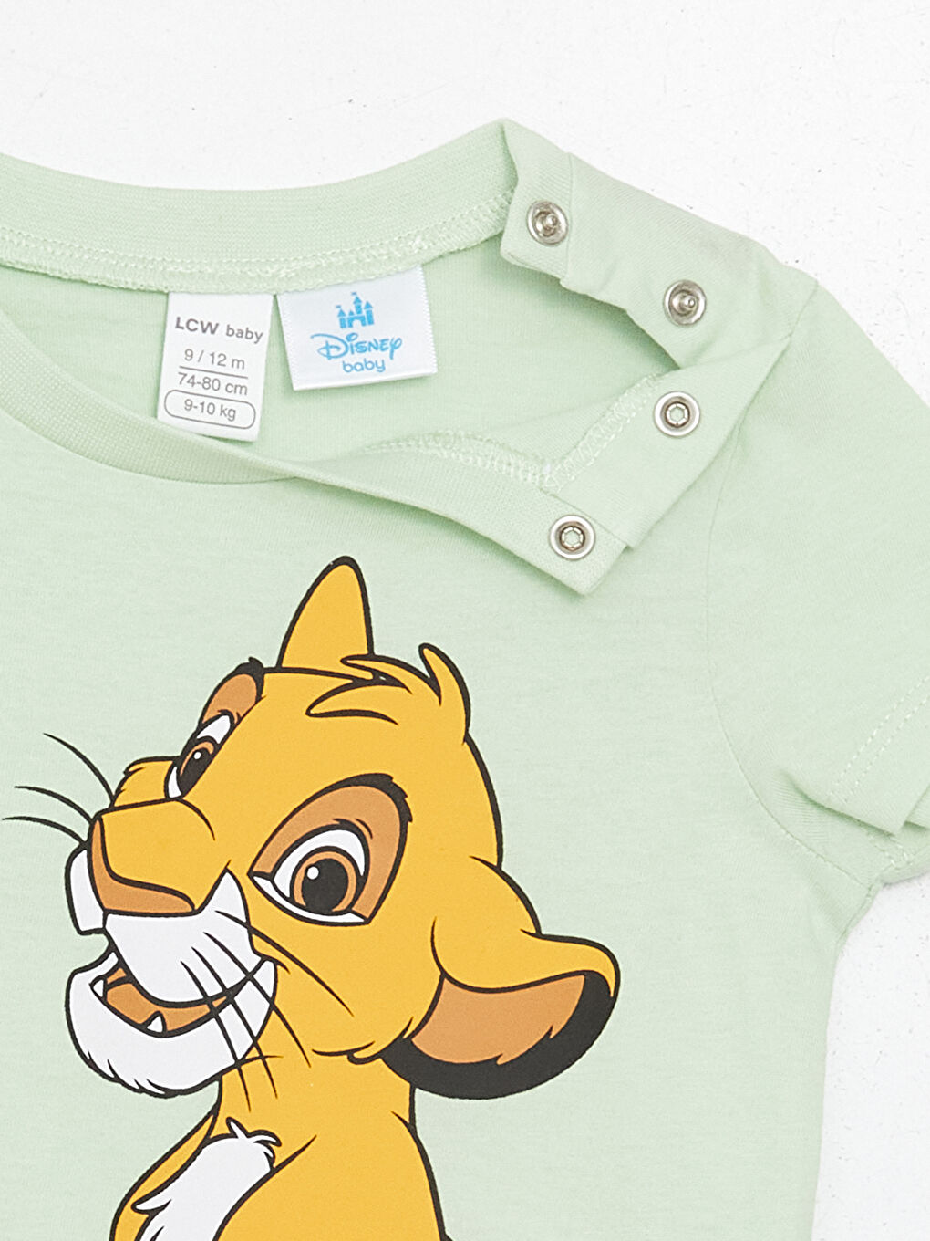 LCW baby Pastel Yeşil Bisiklet Yaka Kısa Kollu Lion King Baskılı Erkek Bebek Pijama Üst - 2