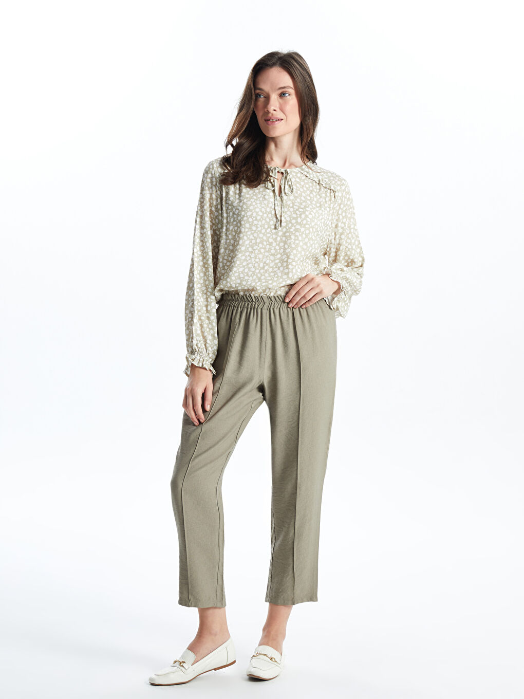 Haki Beli Lastikli Rahat Kalıp Kadın Pantolon