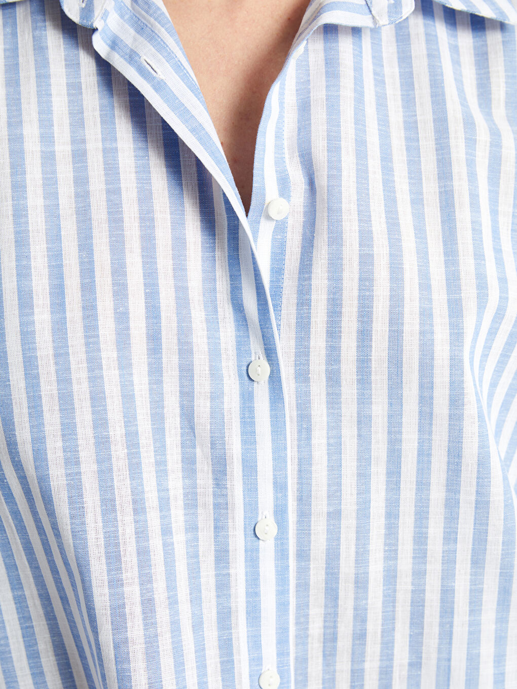 売れ筋商品|||エンヴィ シャツ レディース トップス ENMASS - Button-down blouse - tinted blue CD053_WX0596?hei=850&crop=0,0,