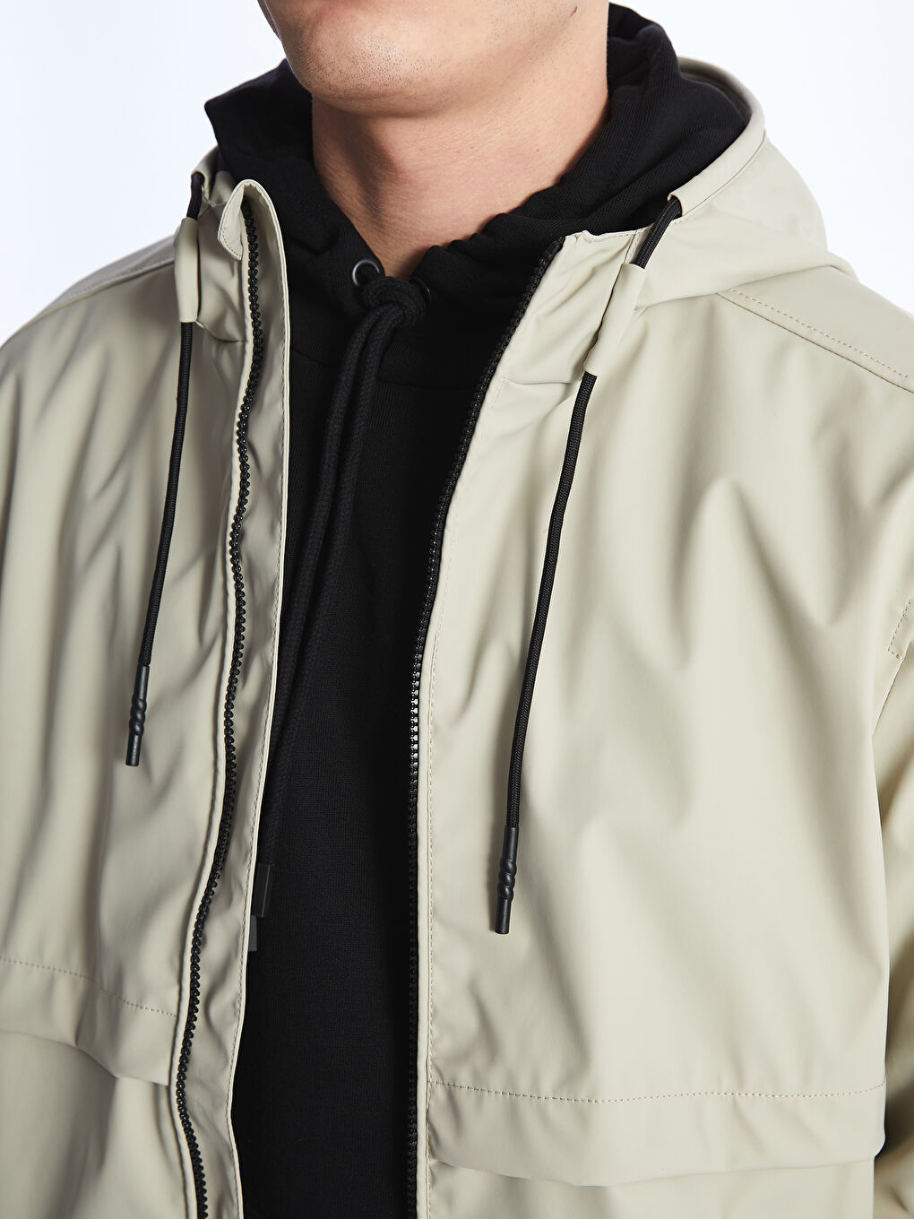 Standard Fit Hooded Men's Raincoat -S4EA60Z8-V3K