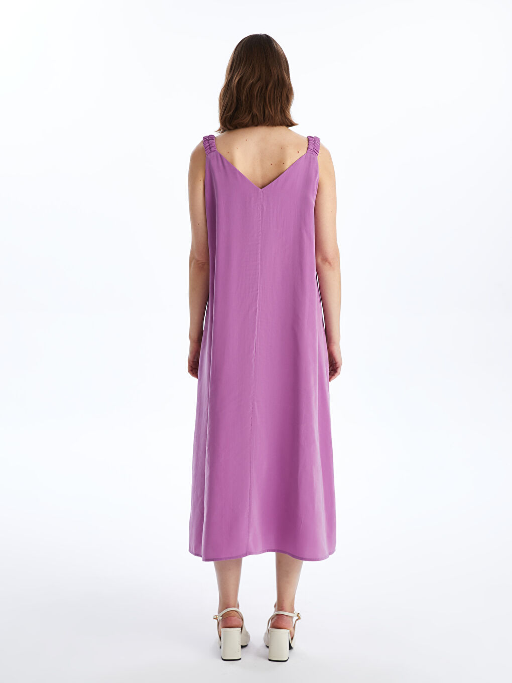 ქალებისთვის V-ს ფორმის დეკოლტე უბრალო კაბა-4