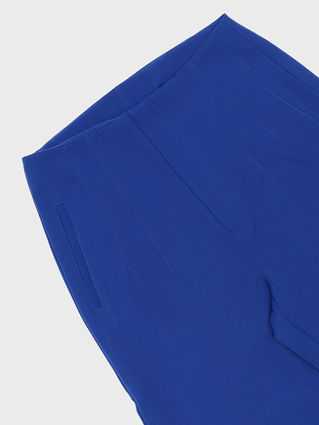 Women's Carrot Fit Plain Trousers-1