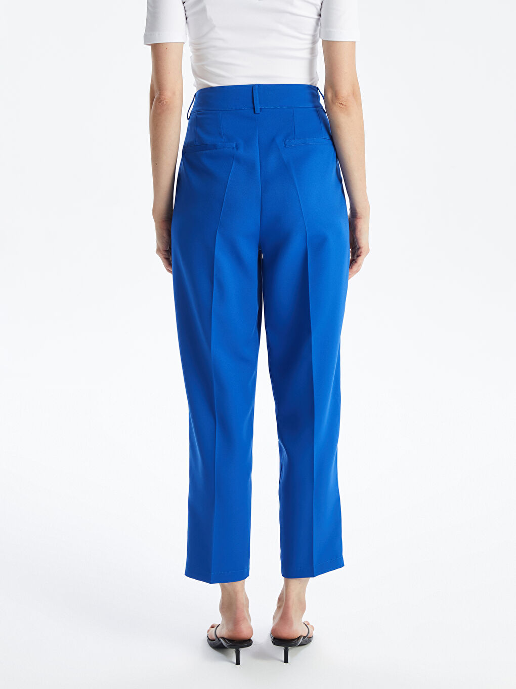 Belted High Waisted Carrot Fit Women's Trousers-3